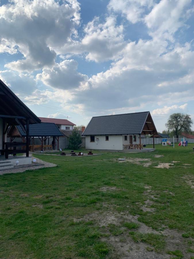 Domek Letniskowy 6-Osobowy Caloroczny Nad Jeziorem Wilczynskim Swietne Exterior foto